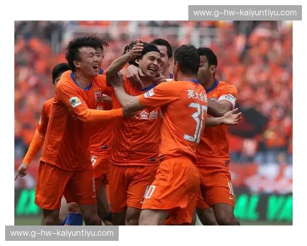 转会登山：球迷与冒险的联结